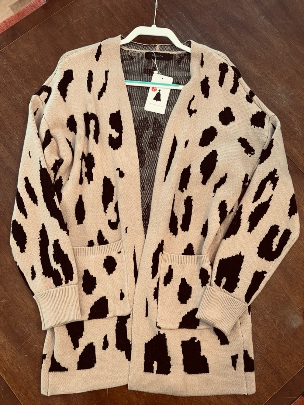 Zesica Large Open-Front Leopard Print Cardigan Sweater - Beige/Black